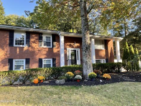17 Ashley Drive Latham NY 12110