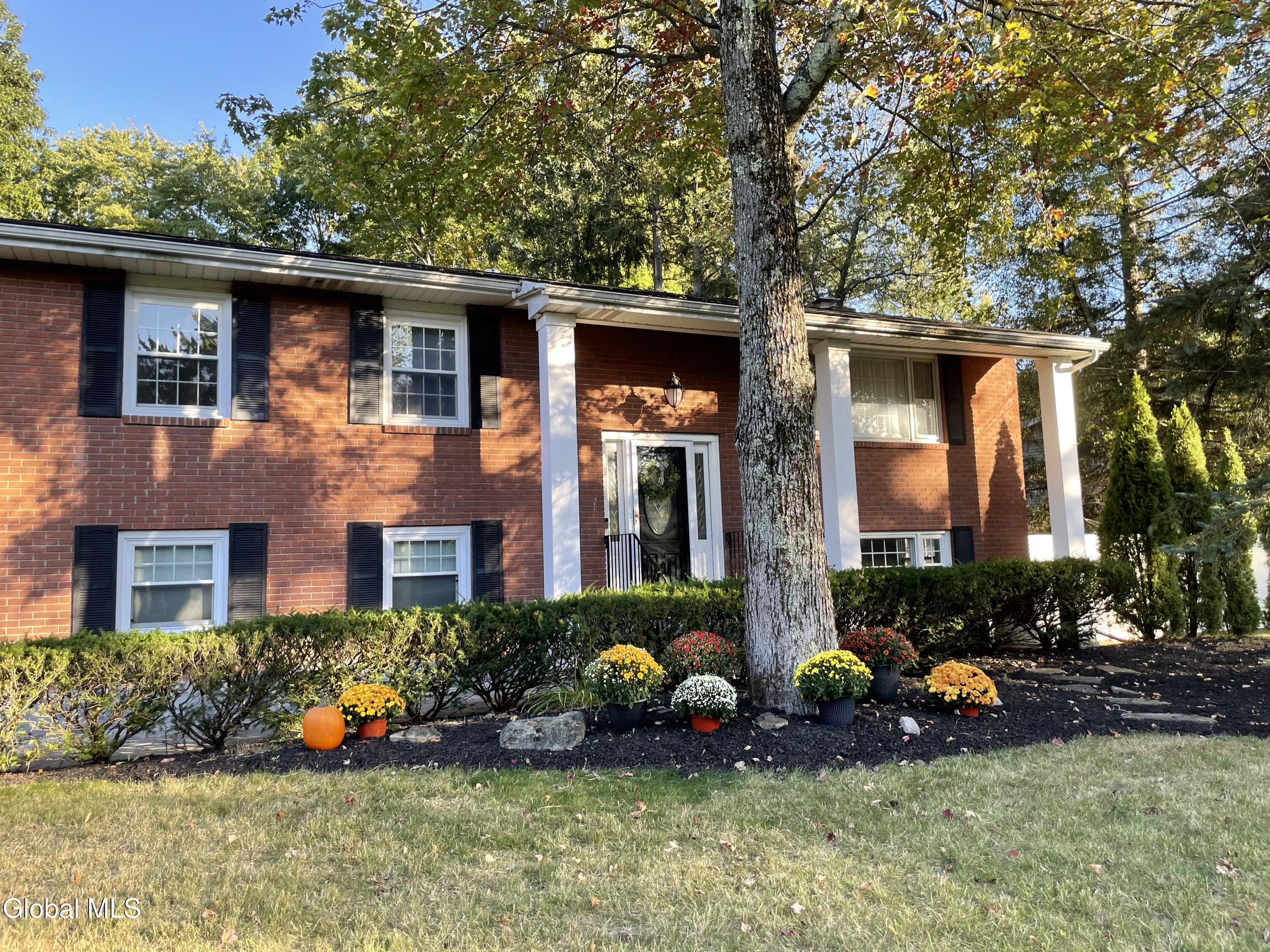 17 Ashley Drive Latham NY 12110