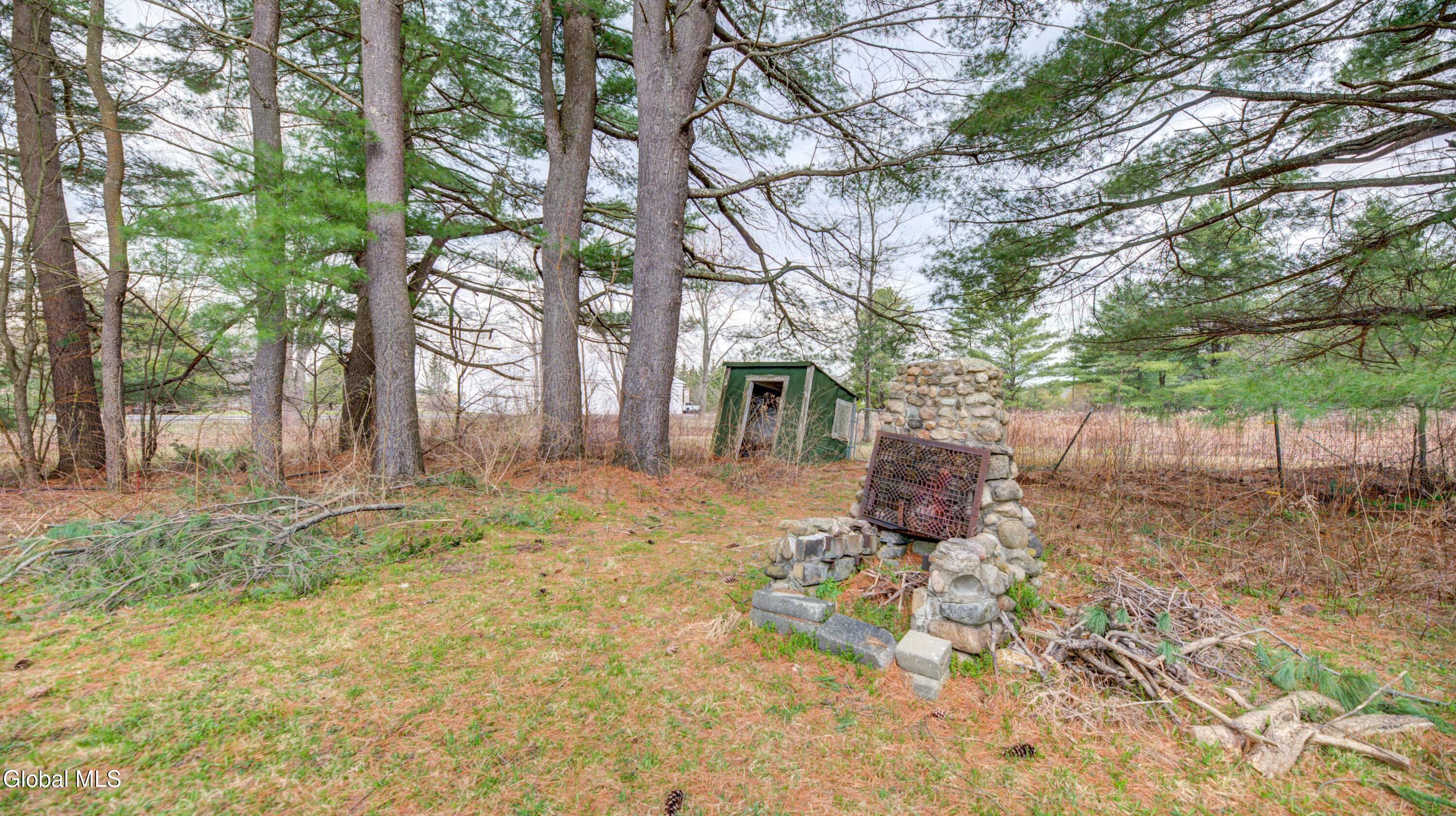 2063 County Highway 107 Amsterdam NY 12010