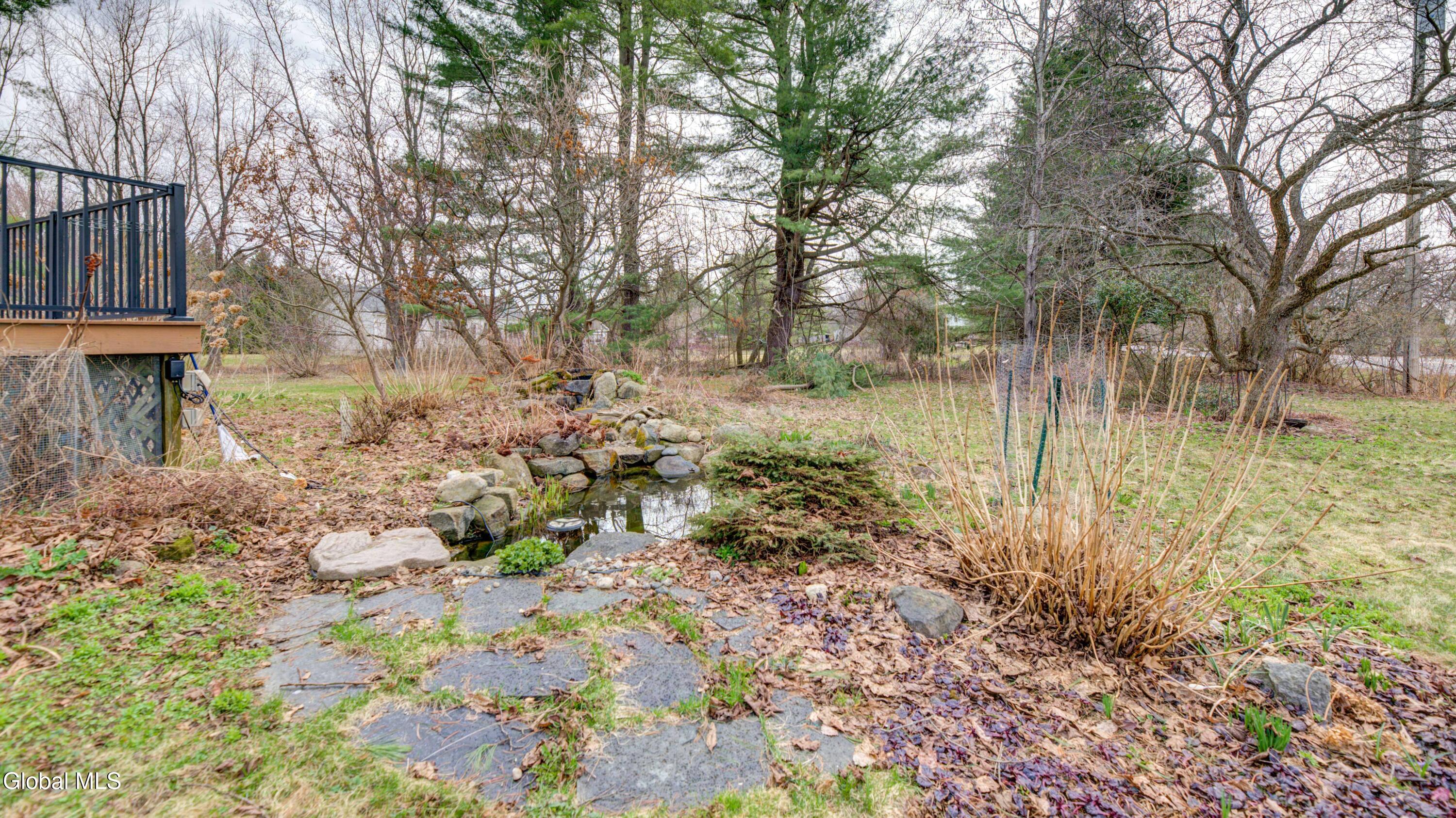 2063 County Highway 107 Amsterdam NY 12010
