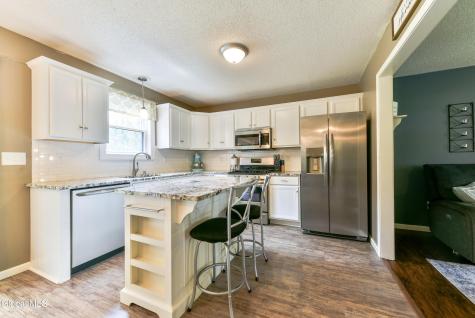 206 Lisa Drive Gansevoort NY 12831