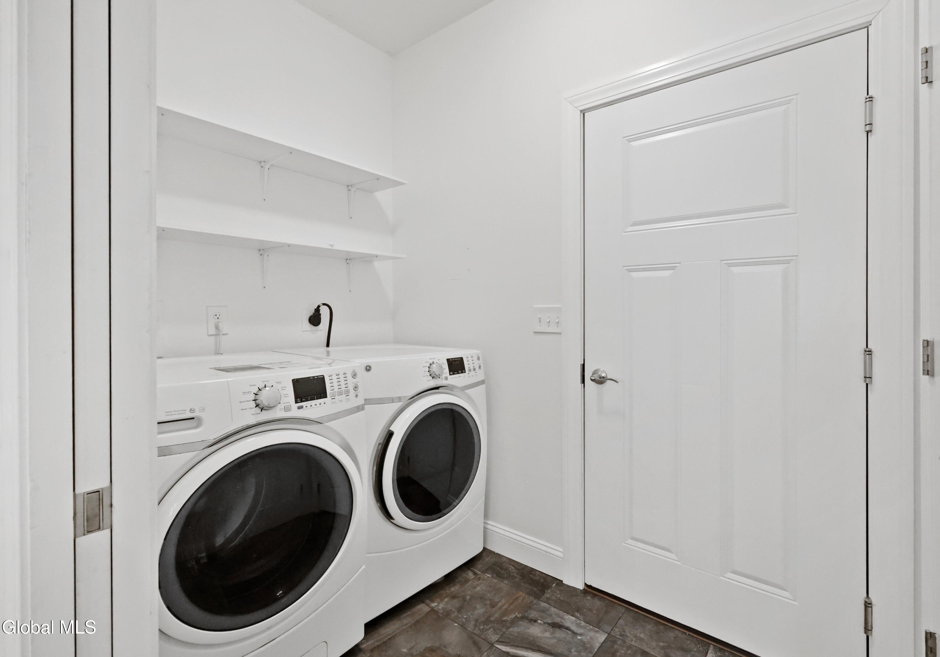 6 Pine Bark Place Wilton NY 12866