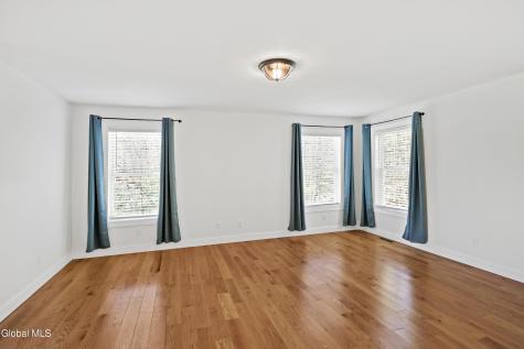 6 Pine Bark Place Wilton NY 12866