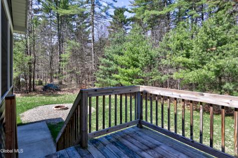 6 Pine Bark Place Wilton NY 12866