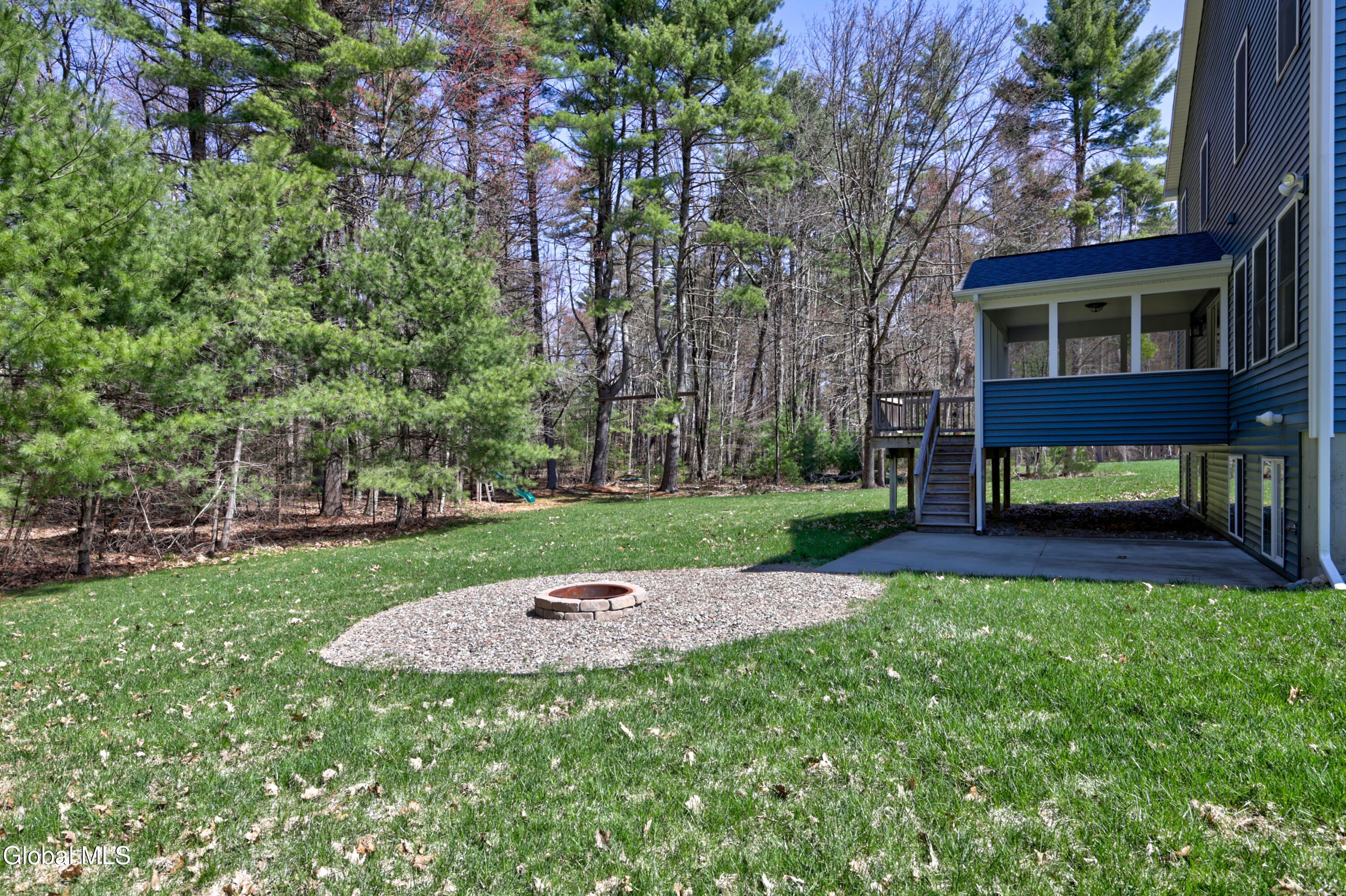 6 Pine Bark Place Wilton NY 12866