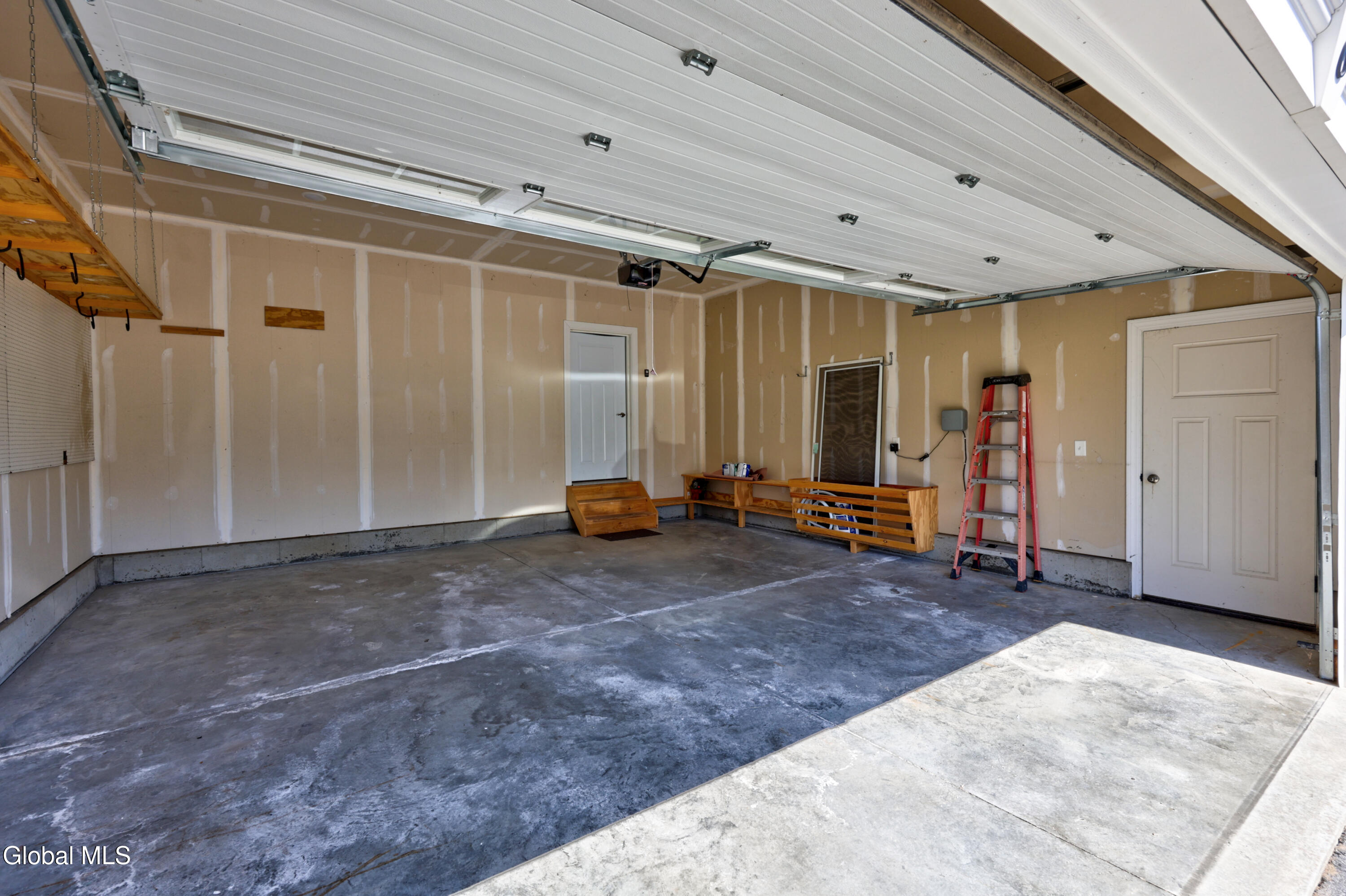 6 Pine Bark Place Wilton NY 12866