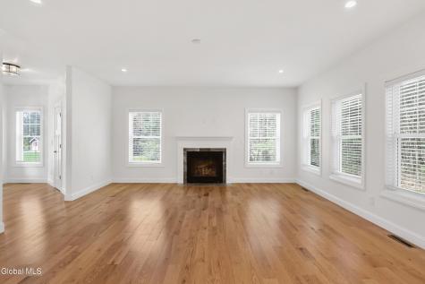 6 Pine Bark Place Wilton NY 12866