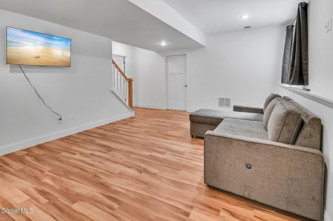 6 Pine Bark Place Wilton NY 12866