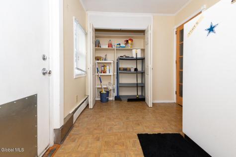 12 Jase Court Albany NY 12208