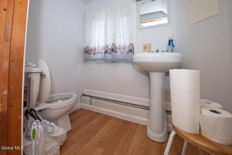 12 Jase Court Albany NY 12208
