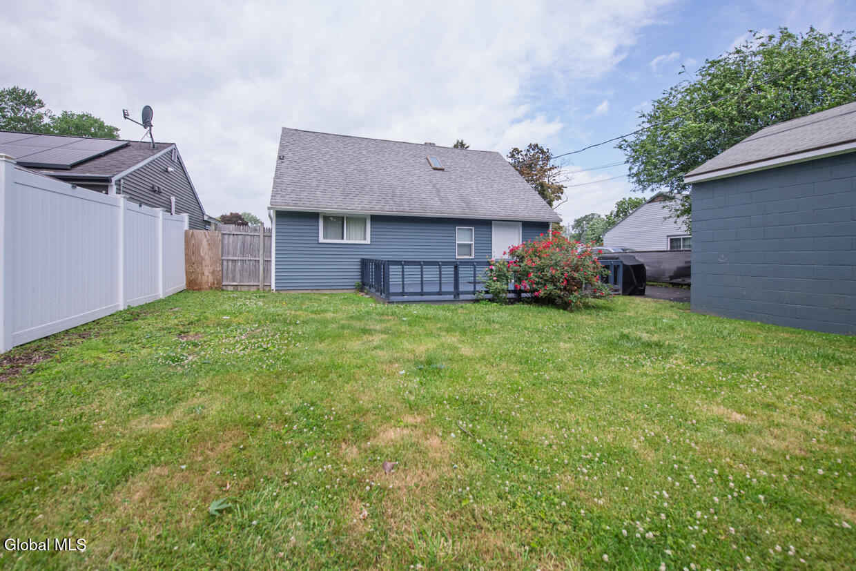 12 Jase Court Albany NY 12208