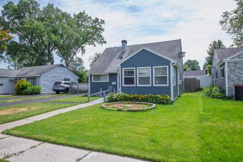 12 Jase Court Albany NY 12208