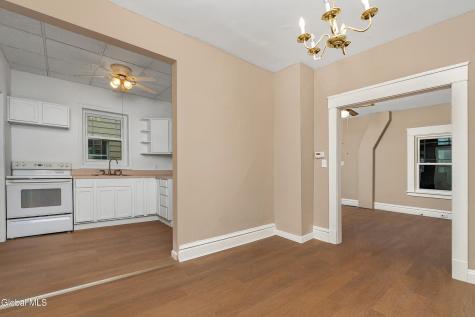 9 Lawn Avenue Albany NY 12204