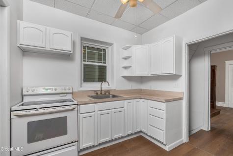 9 Lawn Avenue Albany NY 12204