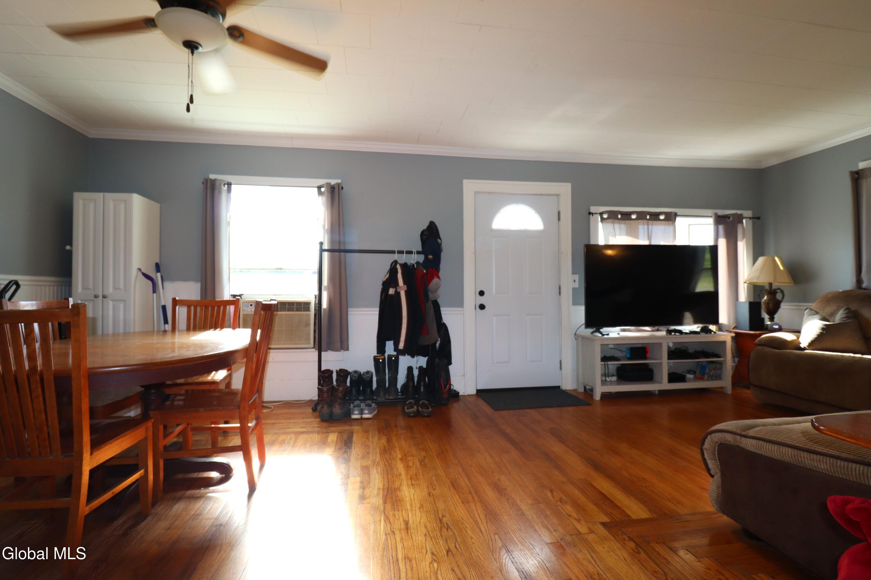 134 Charleston Street Esperance NY 12066