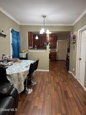 1038 Brierwood Boulevard Schenectady NY 12308