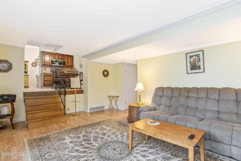 61 Longmeadow Drive Delmar NY 12054