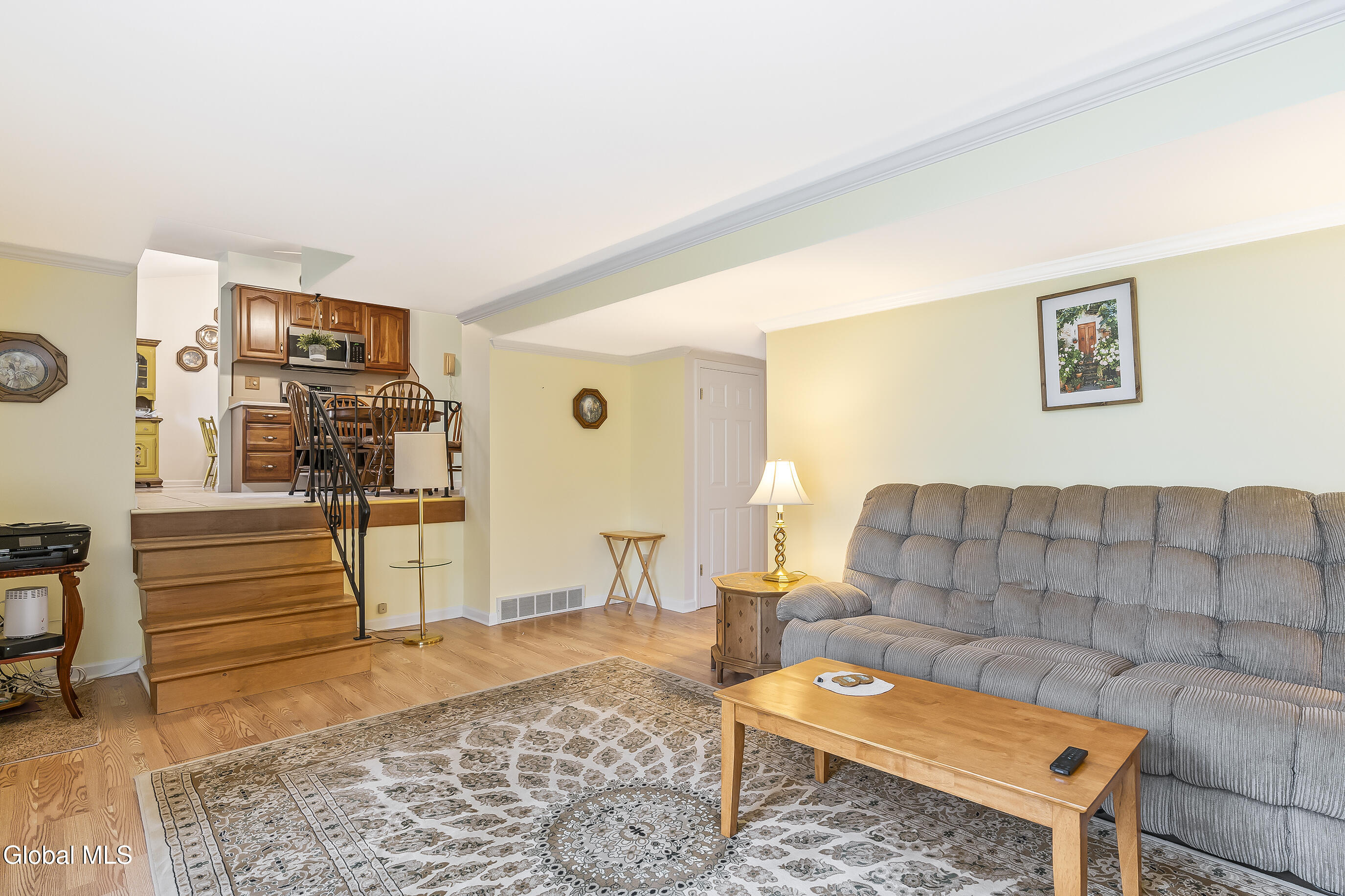 61 Longmeadow Drive Delmar NY 12054