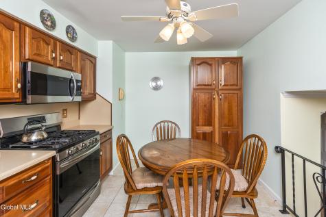 61 Longmeadow Drive Delmar NY 12054