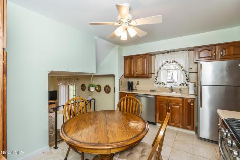 61 Longmeadow Drive Delmar NY 12054