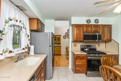 61 Longmeadow Drive Delmar NY 12054