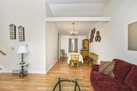 61 Longmeadow Drive Delmar NY 12054
