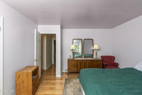 61 Longmeadow Drive Delmar NY 12054