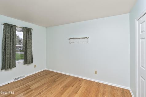 61 Longmeadow Drive Delmar NY 12054