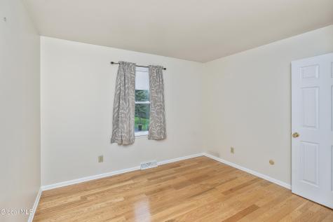 61 Longmeadow Drive Delmar NY 12054