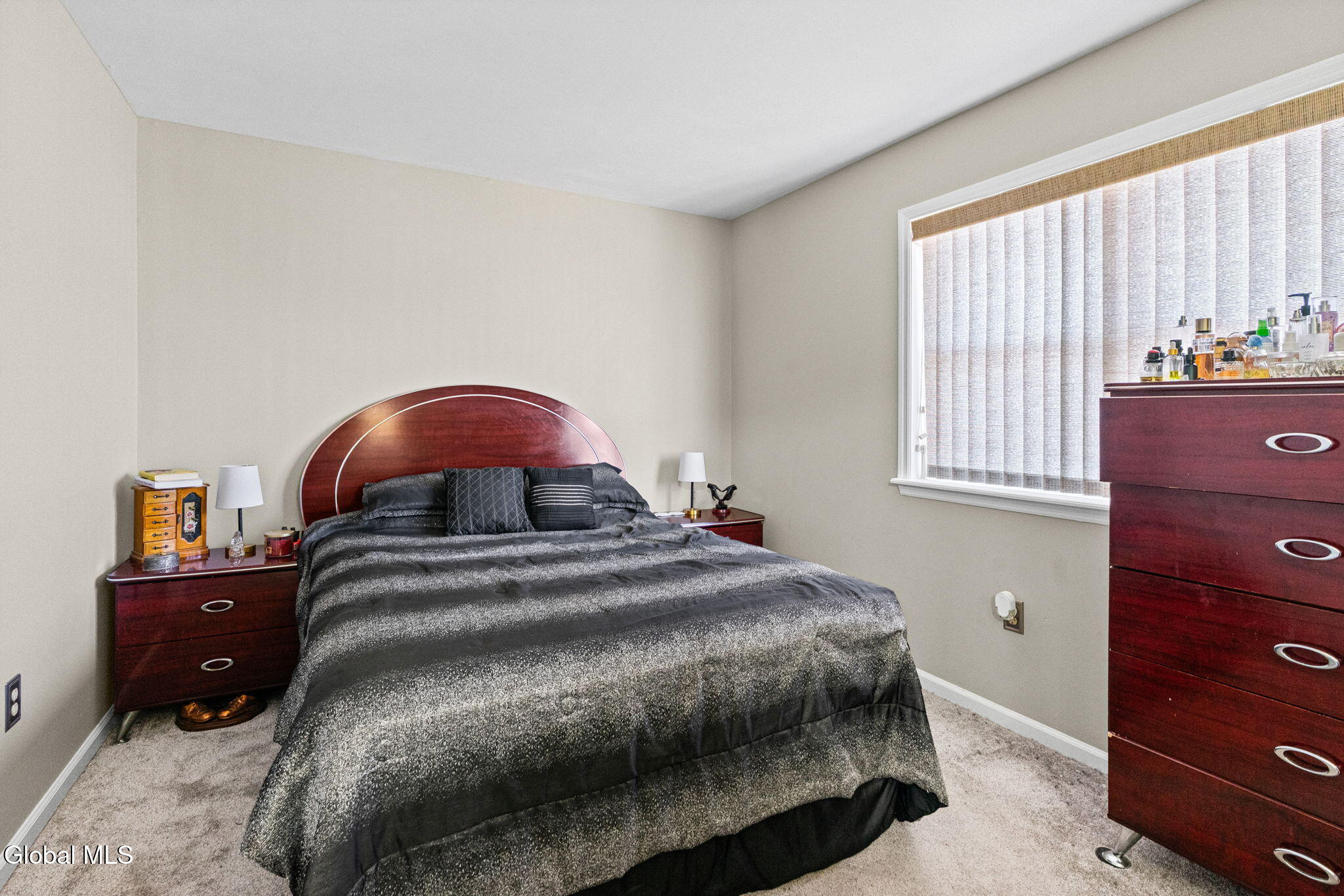 25 Netherlands Boulevard Rotterdam NY 12306