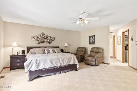 82 Pickle Hill Road Lake George NY 12804