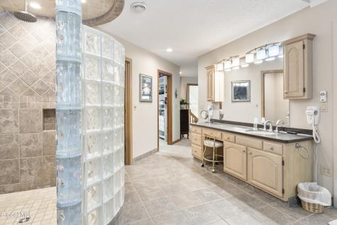 82 Pickle Hill Road Lake George NY 12804