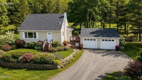 886 Ny-146 Delanson NY 12053