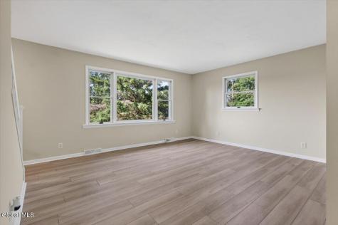 886 Ny-146 Delanson NY 12053