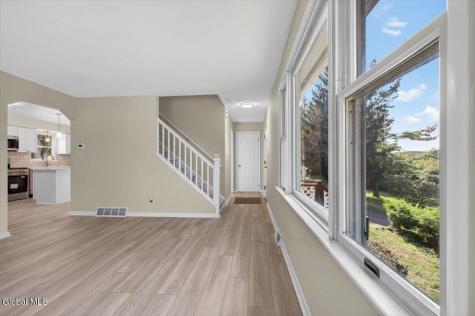 886 Ny-146 Delanson NY 12053