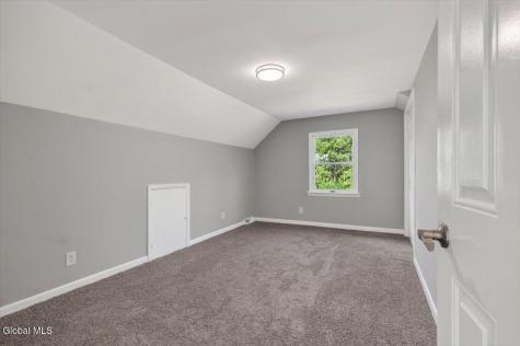 886 Ny-146 Delanson NY 12053