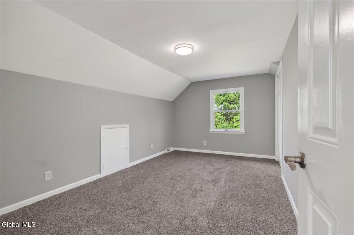 886 Ny-146 Delanson NY 12053