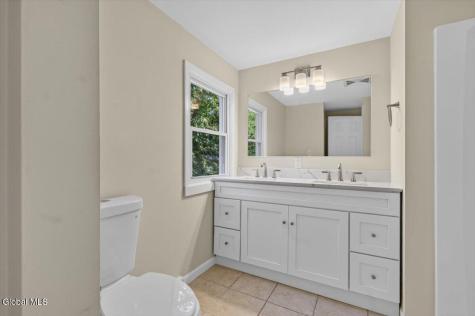 886 Ny-146 Delanson NY 12053