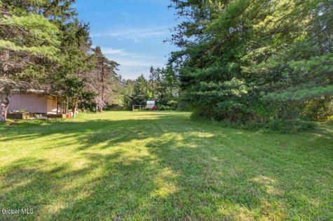 886 Ny-146 Delanson NY 12053