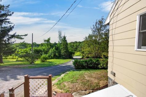 886 Ny-146 Delanson NY 12053