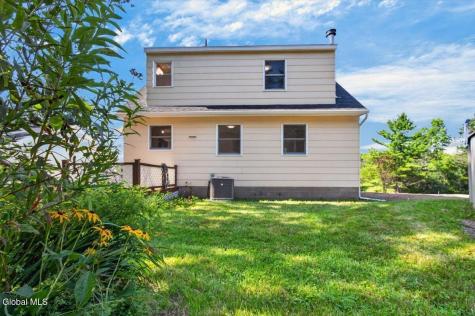 886 Ny-146 Delanson NY 12053