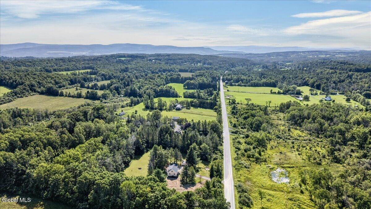 886 Ny-146 Delanson NY 12053