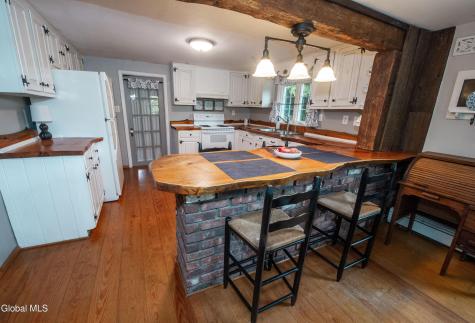 397 Creek Road Wynantskill NY 12198