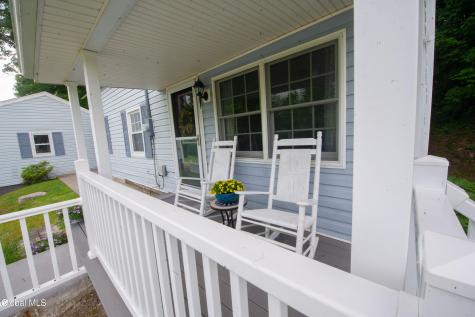 397 Creek Road Wynantskill NY 12198