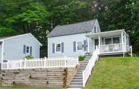 397 Creek Road Wynantskill NY 12198