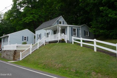 397 Creek Road Wynantskill NY 12198