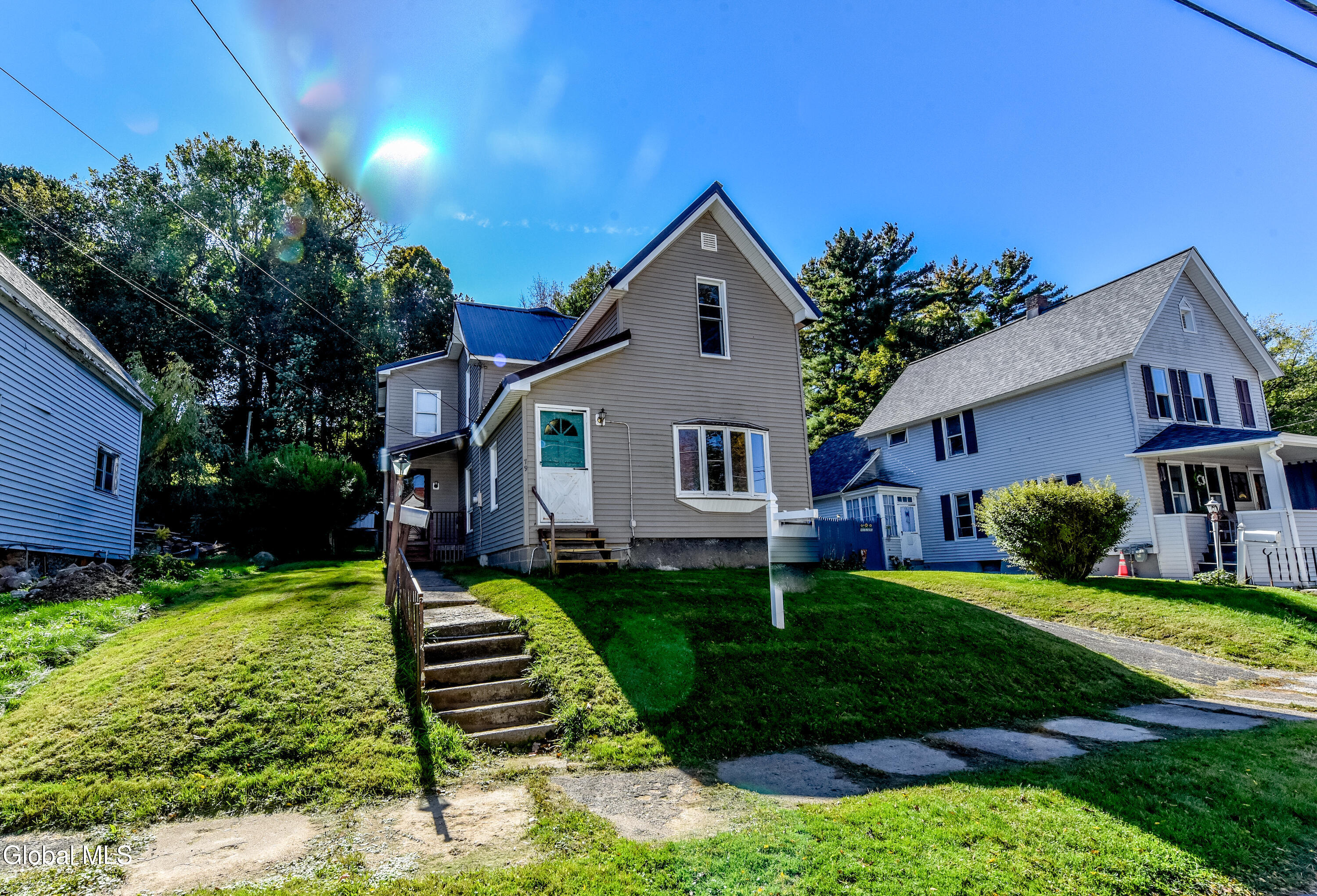 79 3rd Street Gloversville NY 12078