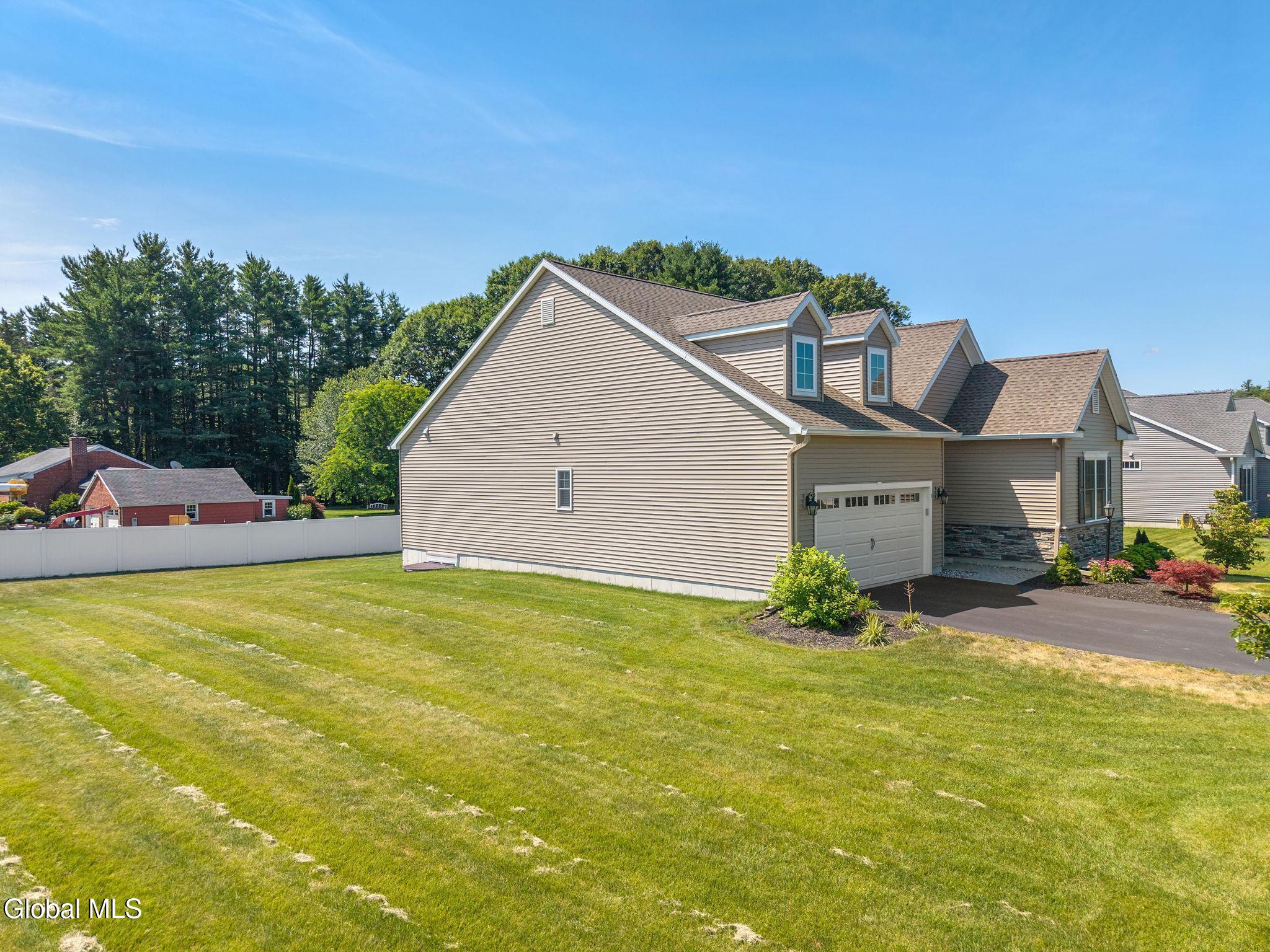 1 Summerhill Drive Burnt Hills NY 12027