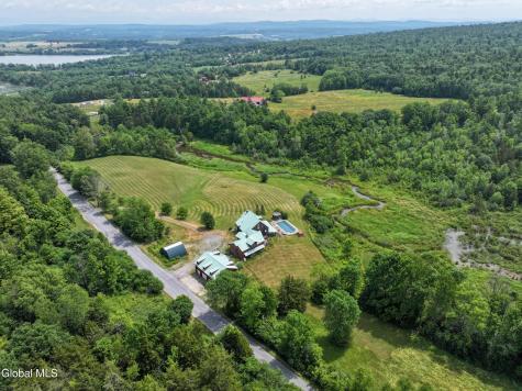 128 Craig Road Putnam Station NY 12861