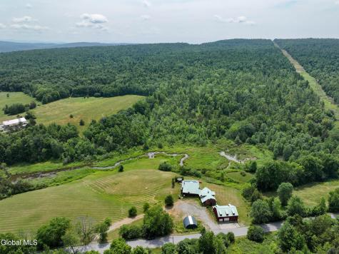 128 Craig Road Putnam Station NY 12861